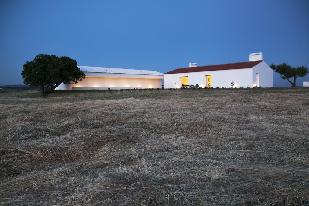 הוילה Azaruja Monte Da Azarujinha מראה חיצוני תמונה